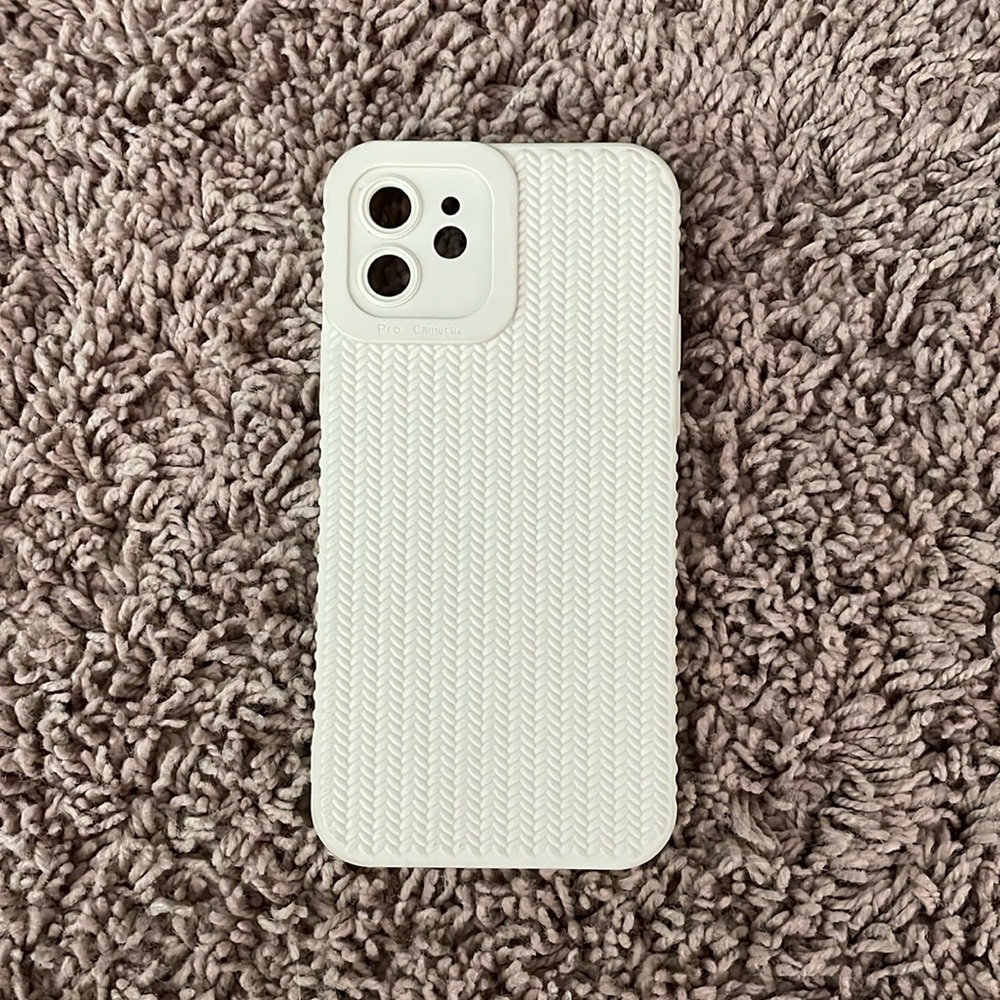 Beige/Cream ‘Knitted’ Phone Case for iPhone 12